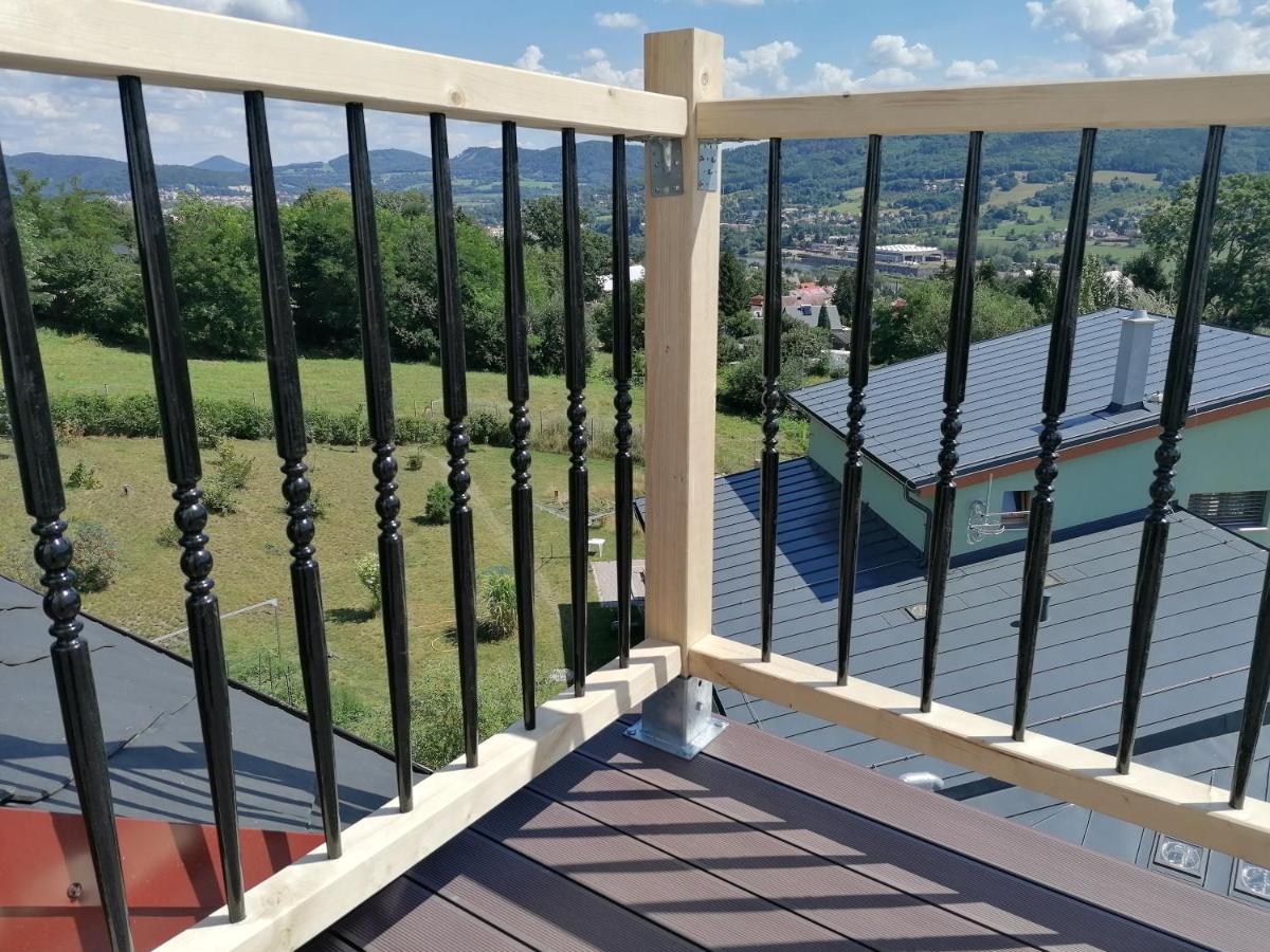 Art-House 3 Attic Apartment With Terrace Decin Eksteriør bilde